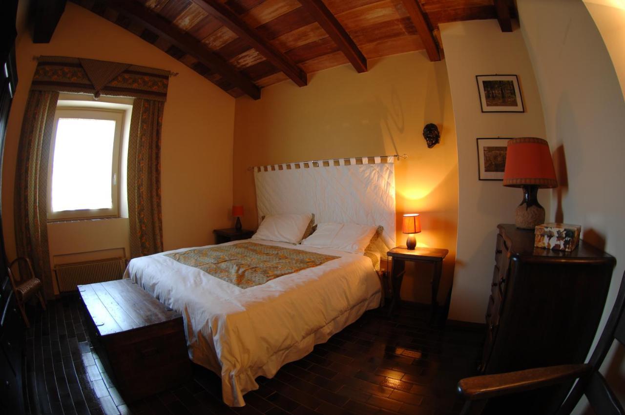 Bed and Breakfast Mirabilia Adrara San Rocco Экстерьер фото